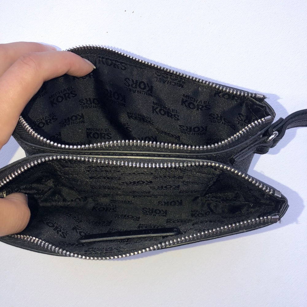 Michael Kors Wristlet - Picture 5 of 7